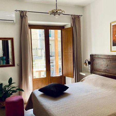 Готель Casa Ferrara Таорміна Екстер'єр фото